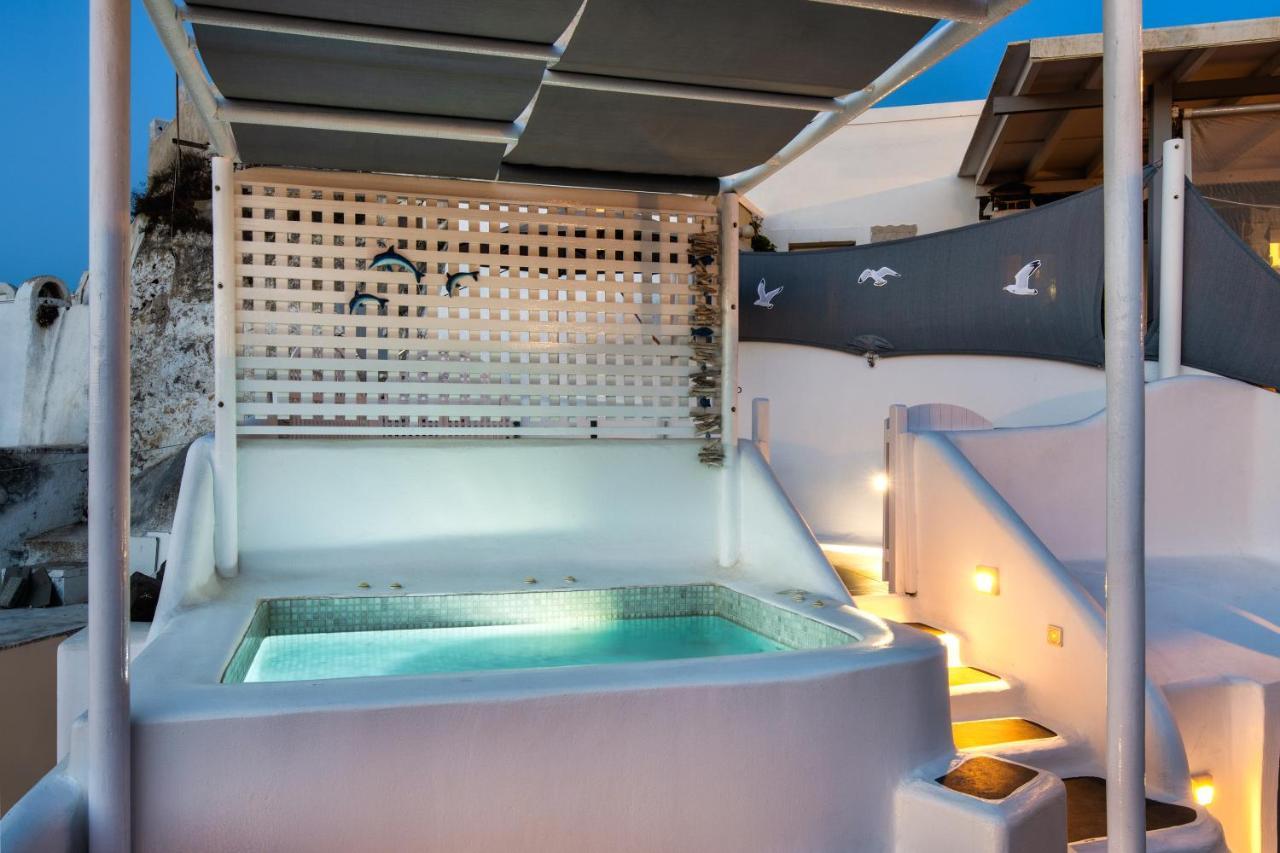 Astrea Suites Feggaropetra Cave House Fíra Kültér fotó