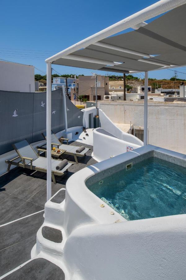 Astrea Suites Feggaropetra Cave House Fíra Kültér fotó