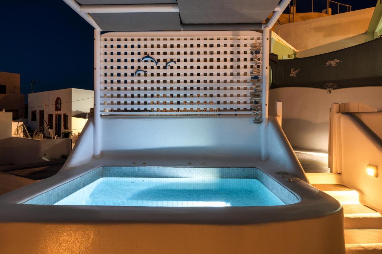 Astrea Suites Feggaropetra Cave House Fíra Kültér fotó