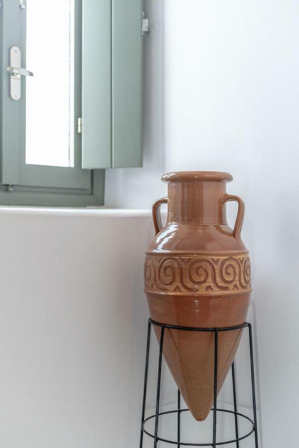 Astrea Suites Feggaropetra Cave House Fíra Kültér fotó