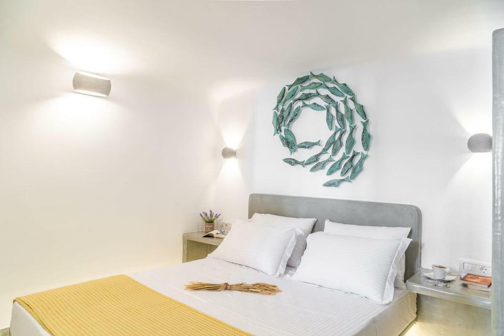 Astrea Suites Feggaropetra Cave House Fíra Kültér fotó